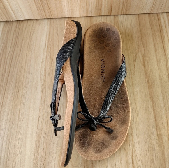 VIONIC WOMANS BELLA II 9.5 FLIP FLOPS SANDALS BOWS LEATHER Black - Picture 1 of 5